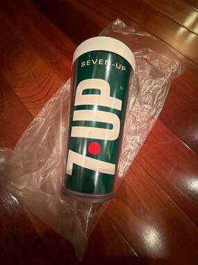 Vintage 7UP The Uncola Plastic Tumbler Cup Flambeau